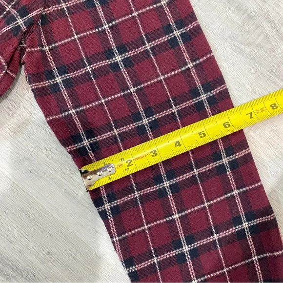 Burton Durable Goods Plaid Flannel long Sleeve Button Down Womens Size L Burgund - Picture 13 of 17